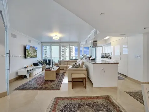 21055 Yacht Club Drive Aventura FL 33180