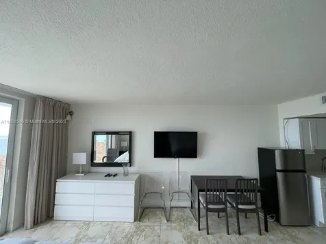 19201 Collins Avenue Sunny Isles Beach FL 33160