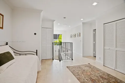 760 Glenridge Road Key Biscayne FL 33149