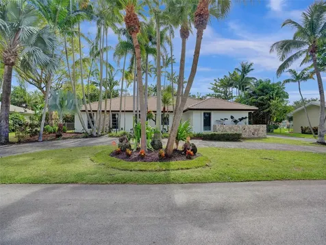 8784 SW 176th Terrace Palmetto Bay FL 33157