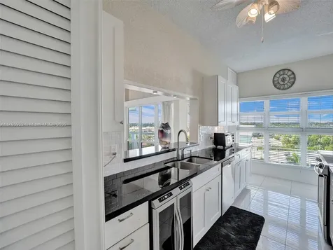 500 SE 21st Avenue Deerfield Beach FL 33441