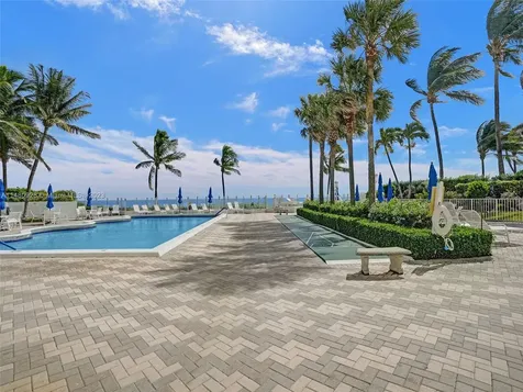 500 SE 21st Avenue Deerfield Beach FL 33441