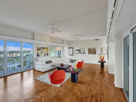 500 SE 21st Avenue Deerfield Beach FL 33441