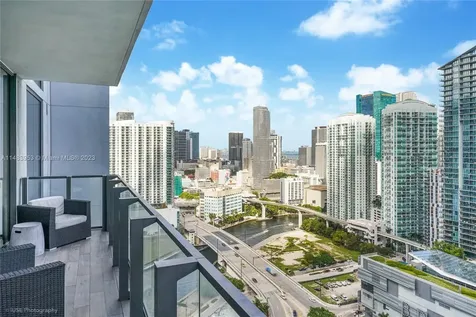 88 SW 7th Street Miami FL 33130