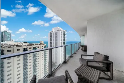 4111 S Ocean Drive Hollywood FL 33019