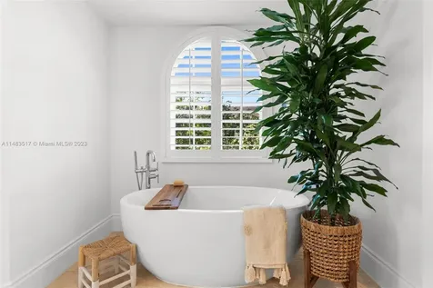 365 Arvida Parkway Coral Gables FL 33156