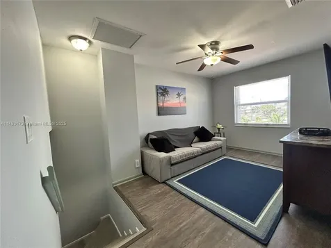 353 Virginia Street Hollywood FL 33019