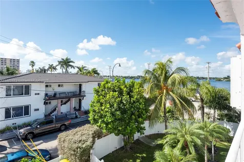 353 Virginia Street Hollywood FL 33019