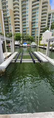Aventura FL 33180