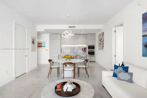 5775 Collins Avenue Miami Beach FL 33140