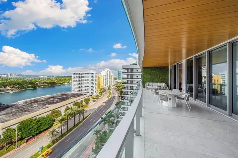 5775 Collins Avenue Miami Beach FL 33140