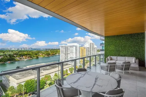 5775 Collins Avenue Miami Beach FL 33140