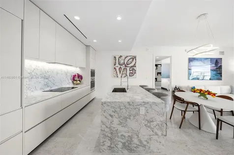5775 Collins Avenue Miami Beach FL 33140