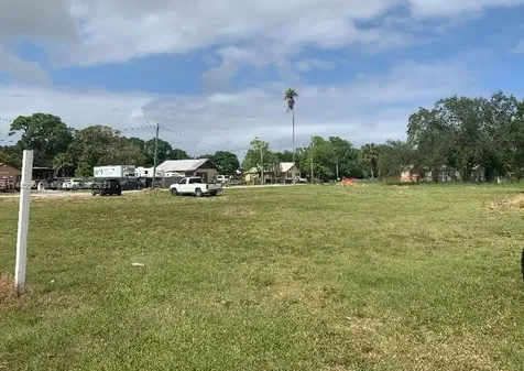 130 N 14th Street Fort Pierce FL 34950