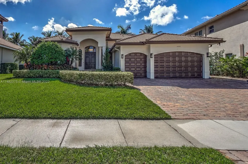 10210 Key Plum Street Plantation FL 33324