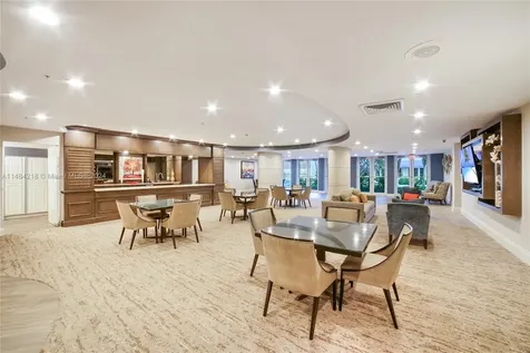 6051 N Ocean Drive Hollywood FL 33019