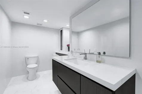 6145 Paradise Point Drive Palmetto Bay FL 33157