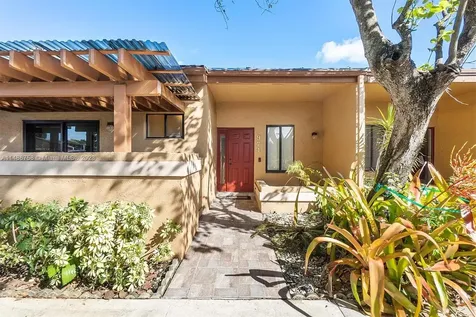974 NW 79th Terrace Plantation FL 33324