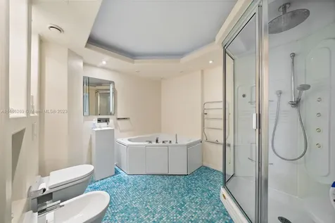 615 Ocean Drive Key Biscayne FL 33149