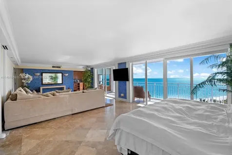 615 Ocean Drive Key Biscayne FL 33149