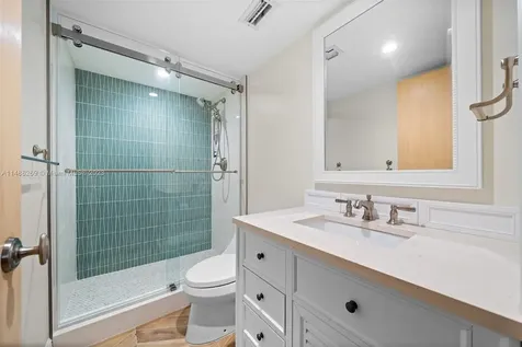 615 Ocean Drive Key Biscayne FL 33149