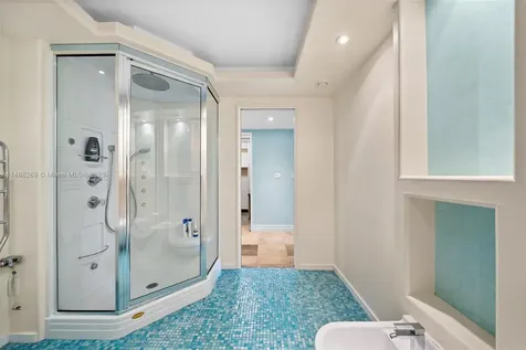 615 Ocean Drive Key Biscayne FL 33149