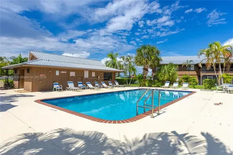 500 N Francisco Street Clewiston FL 33440