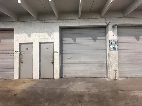 5801-5807 Dawson Street Hollywood FL 33023