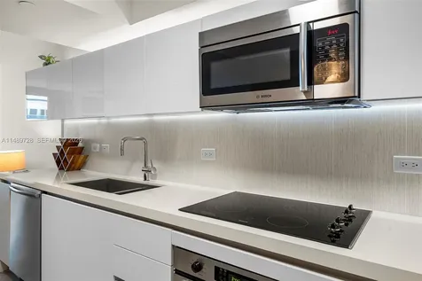 102 24th Street Miami Beach FL 33139