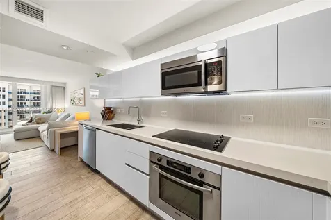 102 24th Street Miami Beach FL 33139