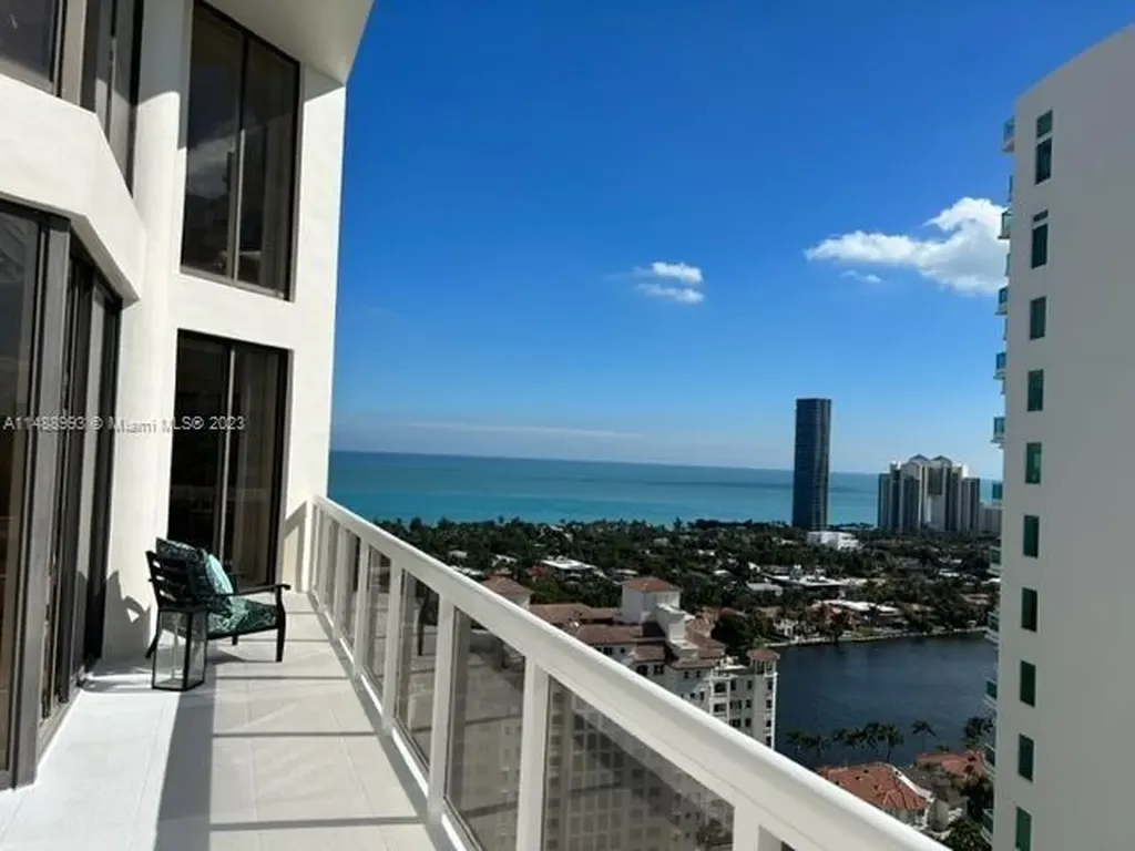 20185 E Country Club Drive Aventura FL 33180