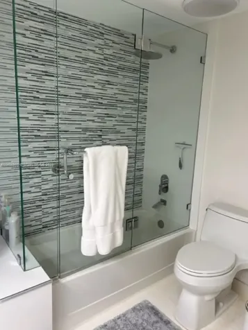 20185 E Country Club Drive Aventura FL 33180