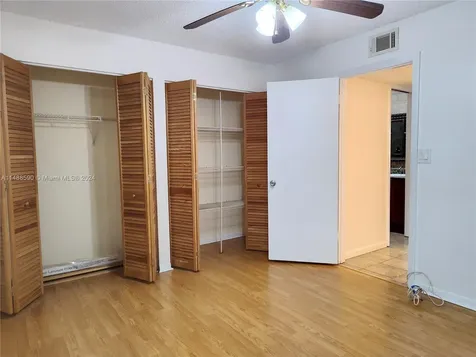 7083 W Sunrise Boulevard Plantation FL 33313