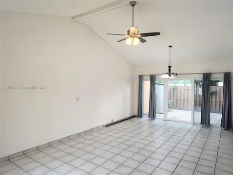 7083 W Sunrise Boulevard Plantation FL 33313