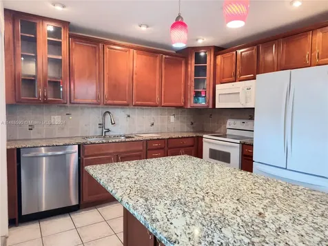7083 W Sunrise Boulevard Plantation FL 33313