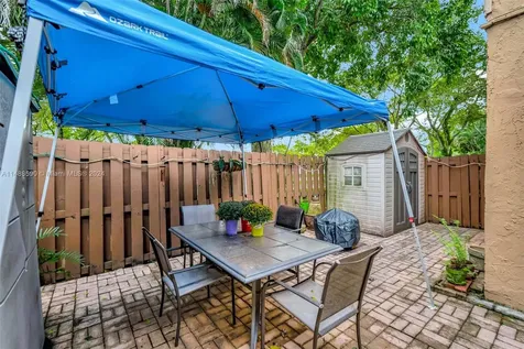 7083 W Sunrise Boulevard Plantation FL 33313