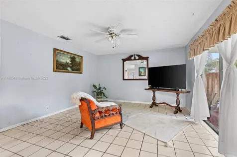 19721 SW 79th Place Cutler Bay FL 33189