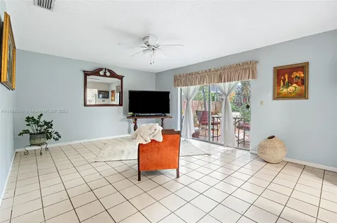 19721 SW 79th Place Cutler Bay FL 33189