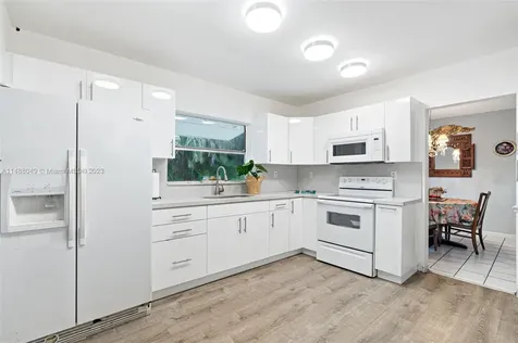 19721 SW 79th Place Cutler Bay FL 33189