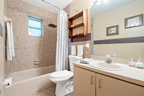 19721 SW 79th Place Cutler Bay FL 33189