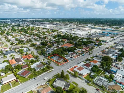901 E 32nd Street Hialeah FL 33013
