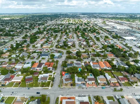 901 E 32nd Street Hialeah FL 33013