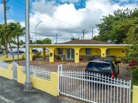 901 E 32nd Street Hialeah FL 33013