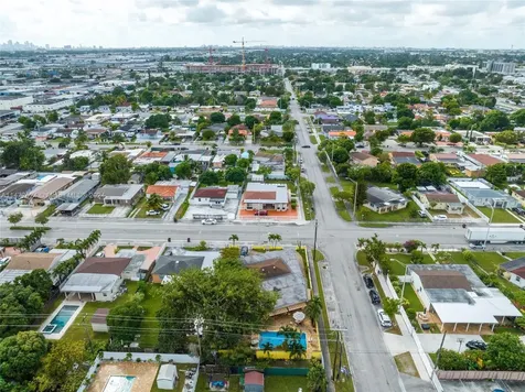 901 E 32nd Street Hialeah FL 33013