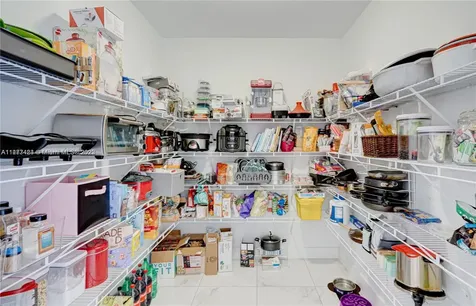 16519 N Botaniko Drive N Weston FL 33326