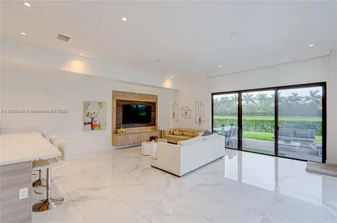 16519 N Botaniko Drive N Weston FL 33326