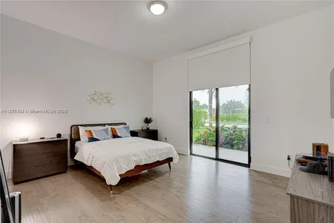 16519 N Botaniko Drive N Weston FL 33326