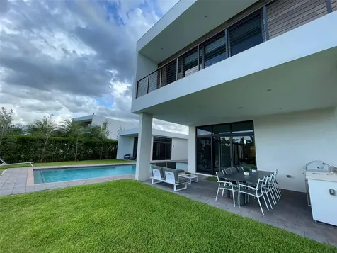16519 N Botaniko Drive N Weston FL 33326