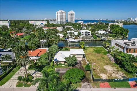 1075 Belle Meade Island Drive Miami FL 33138