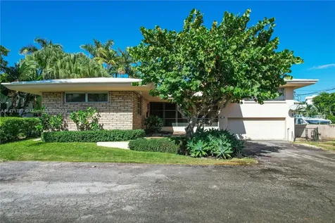 1075 Belle Meade Island Drive Miami FL 33138